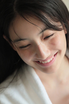 白嫩极品女粉嫩喷水视频的